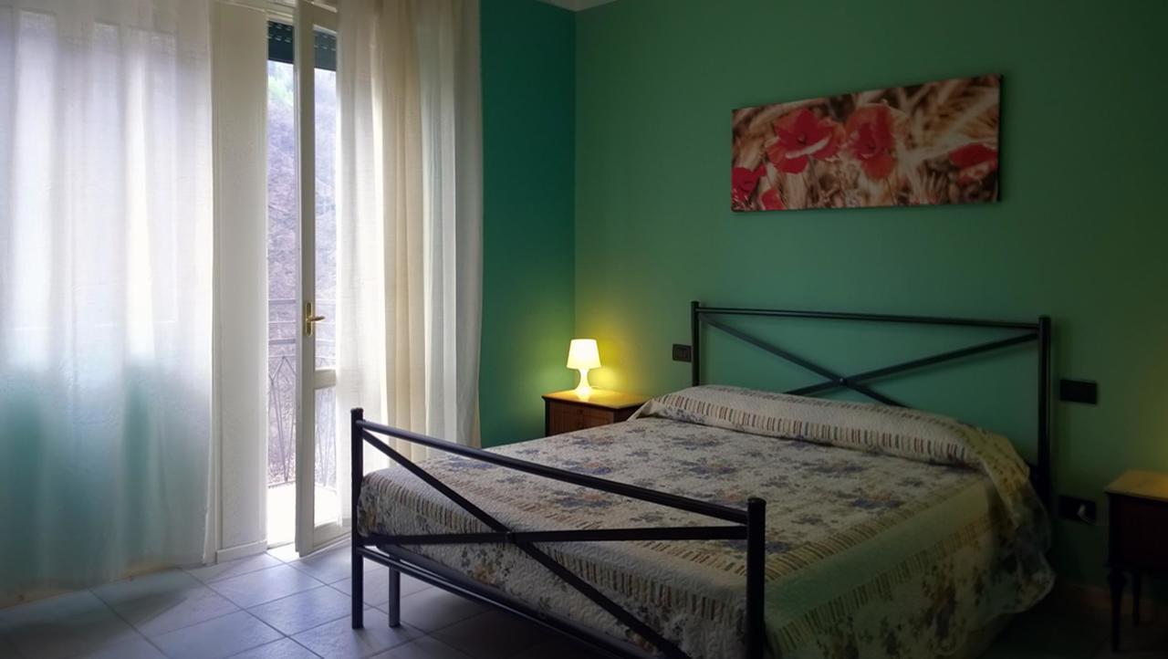 B&B Zia Maria Garzeno Exterior foto